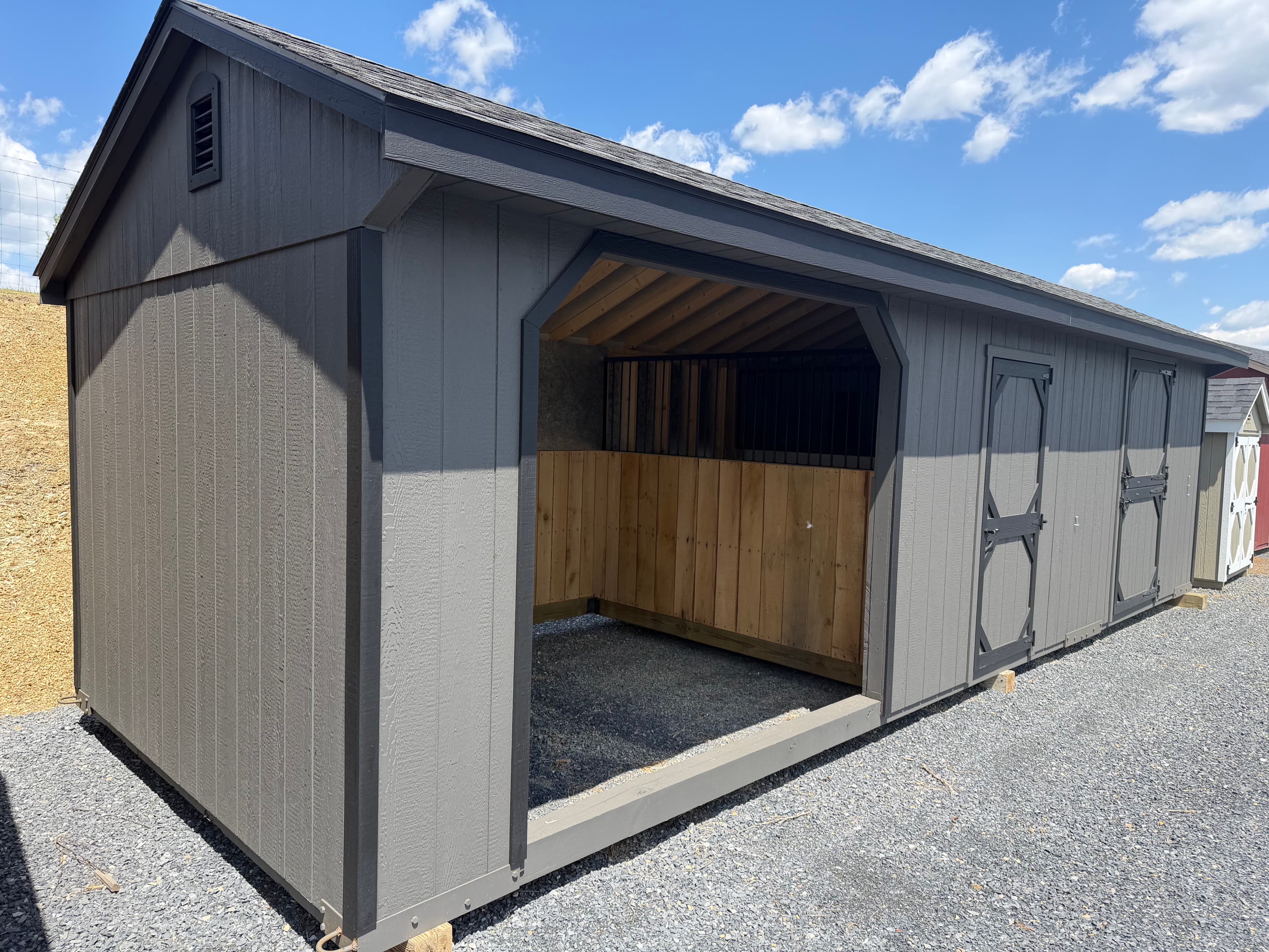 10x30 Row Barn — photo 2