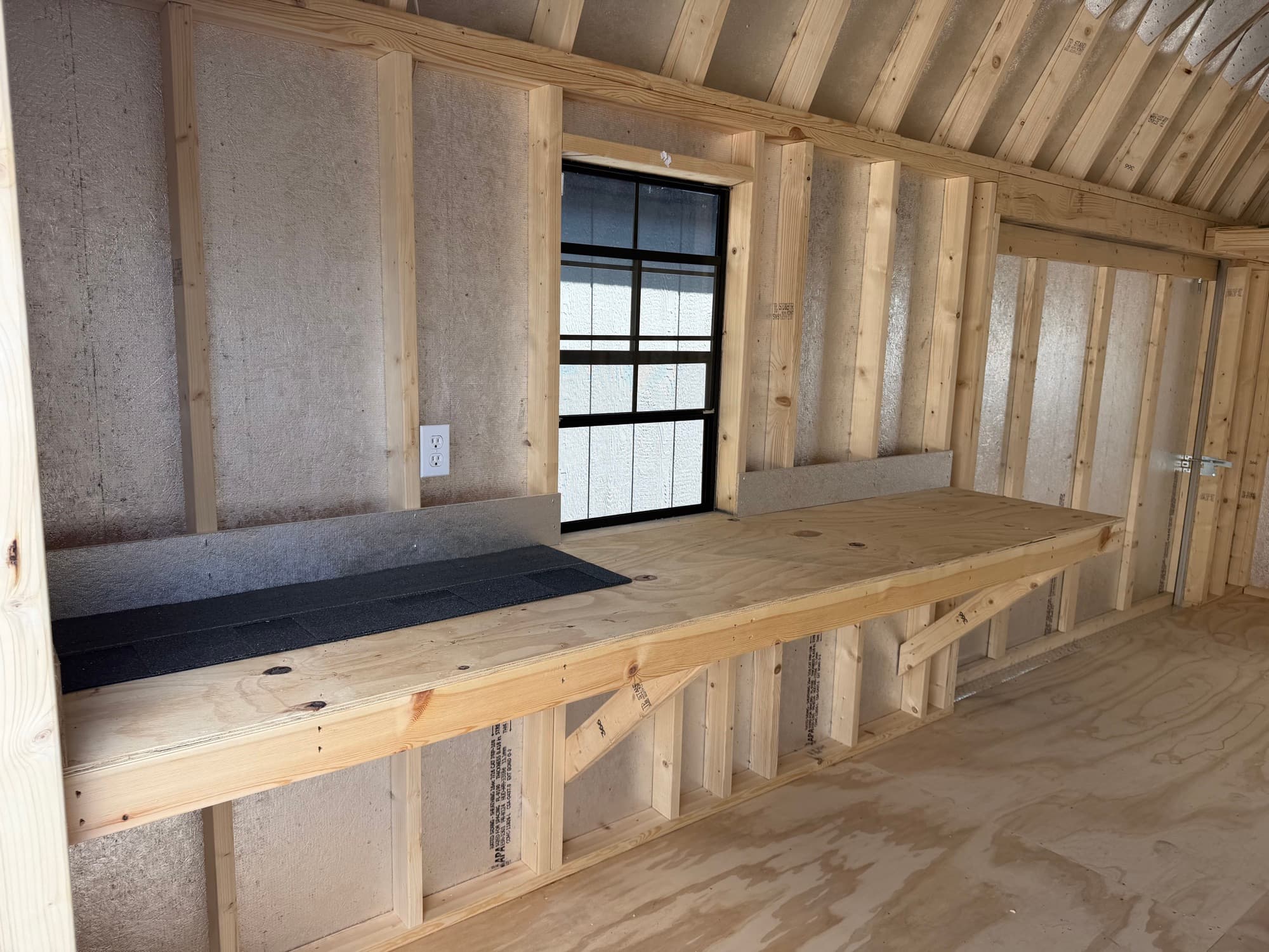 12x20 Barn Style Shed — photo 4